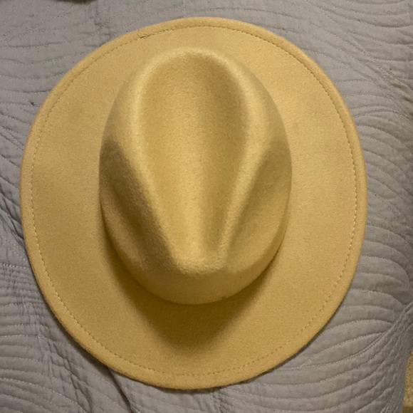 Felt hat - Picture 1 of 4